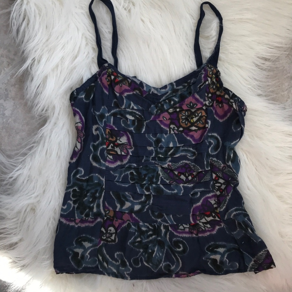 American Eagle Paisley floral tank top